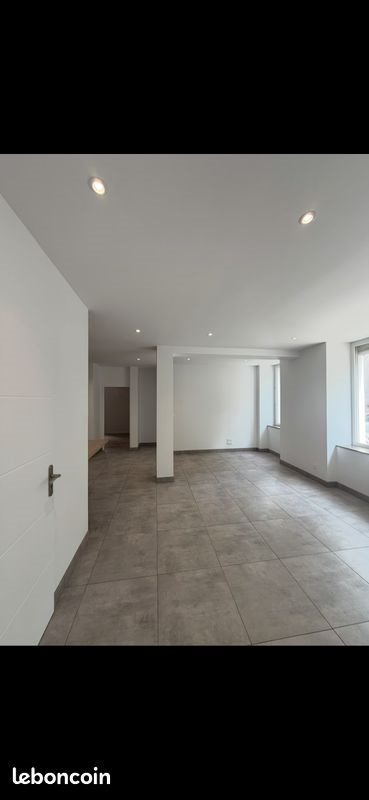Appartement à vendre, 68m², Saint-Étienne-de-Saint-Geoirs