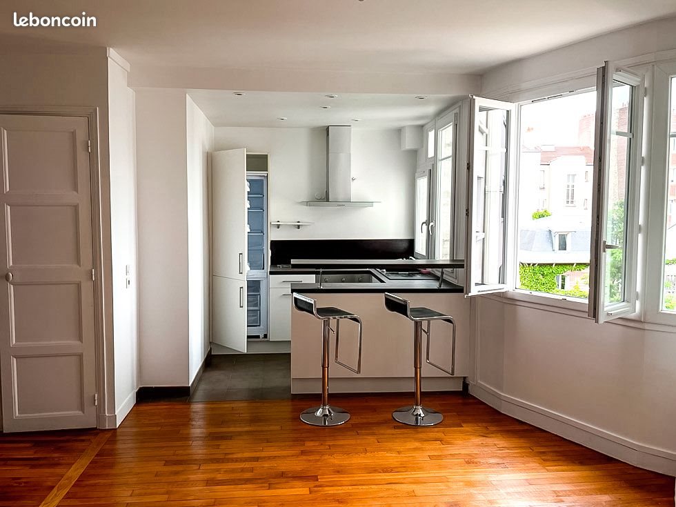 Appartement à louer, 46m², Courbevoie