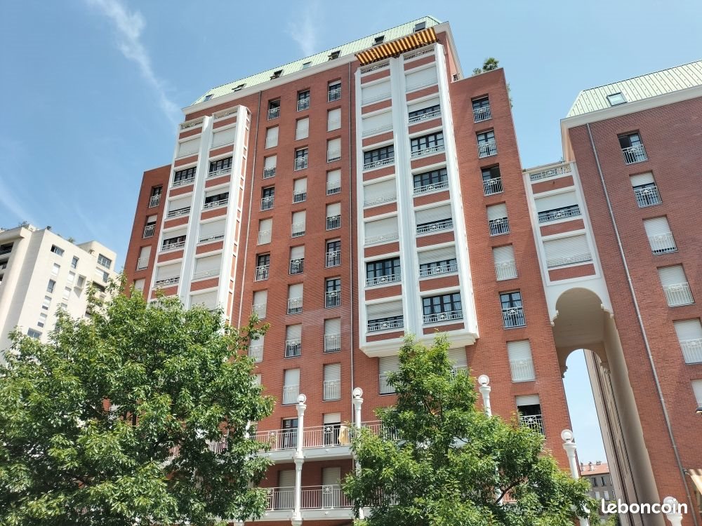 Appartement à louer, 20m², Saint-Étienne
