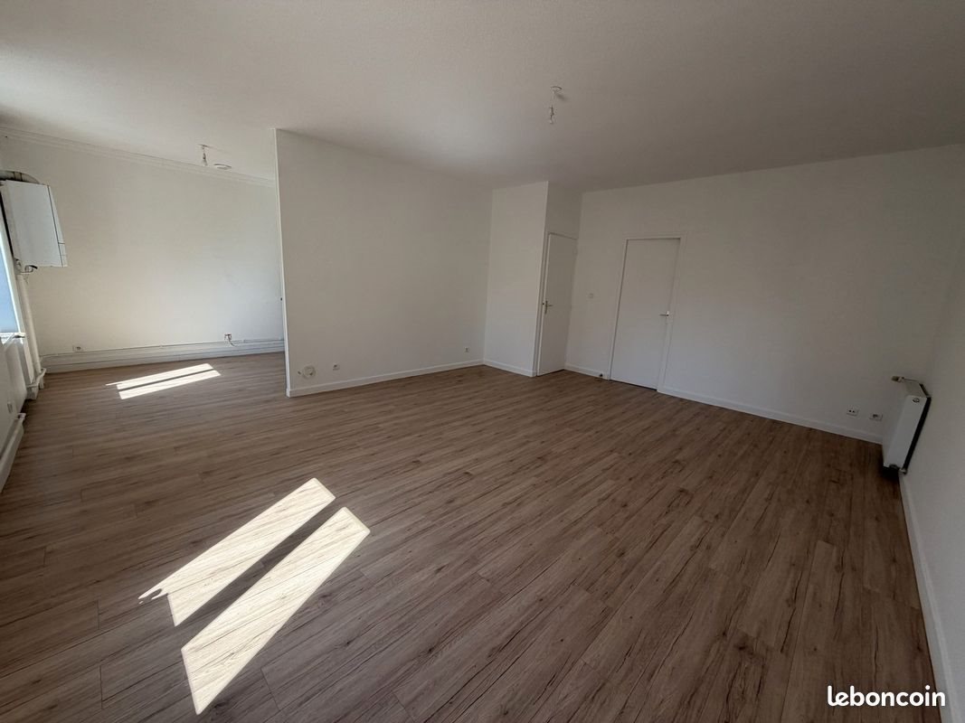 Appartement à louer, 65m², Montceau-les-Mines