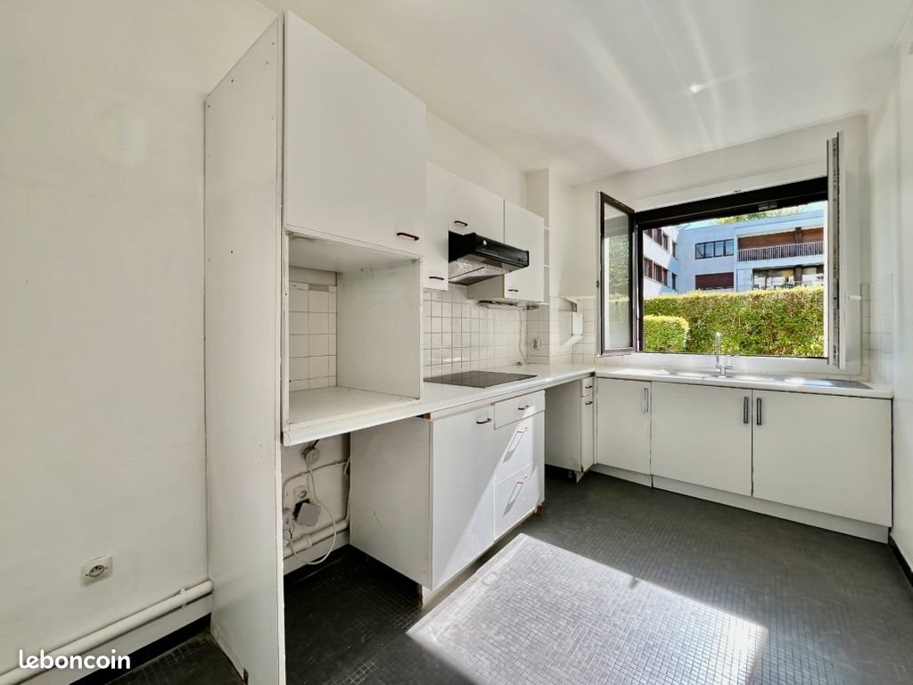 Appartement à vendre, 75m², Marnes-la-Coquette