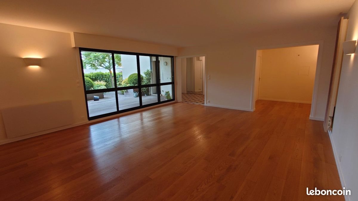 Appartement à louer, 151m², Compiègne