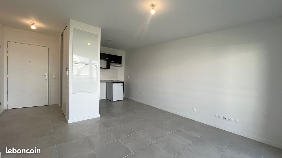 Appartement à louer, 40m², Lormont