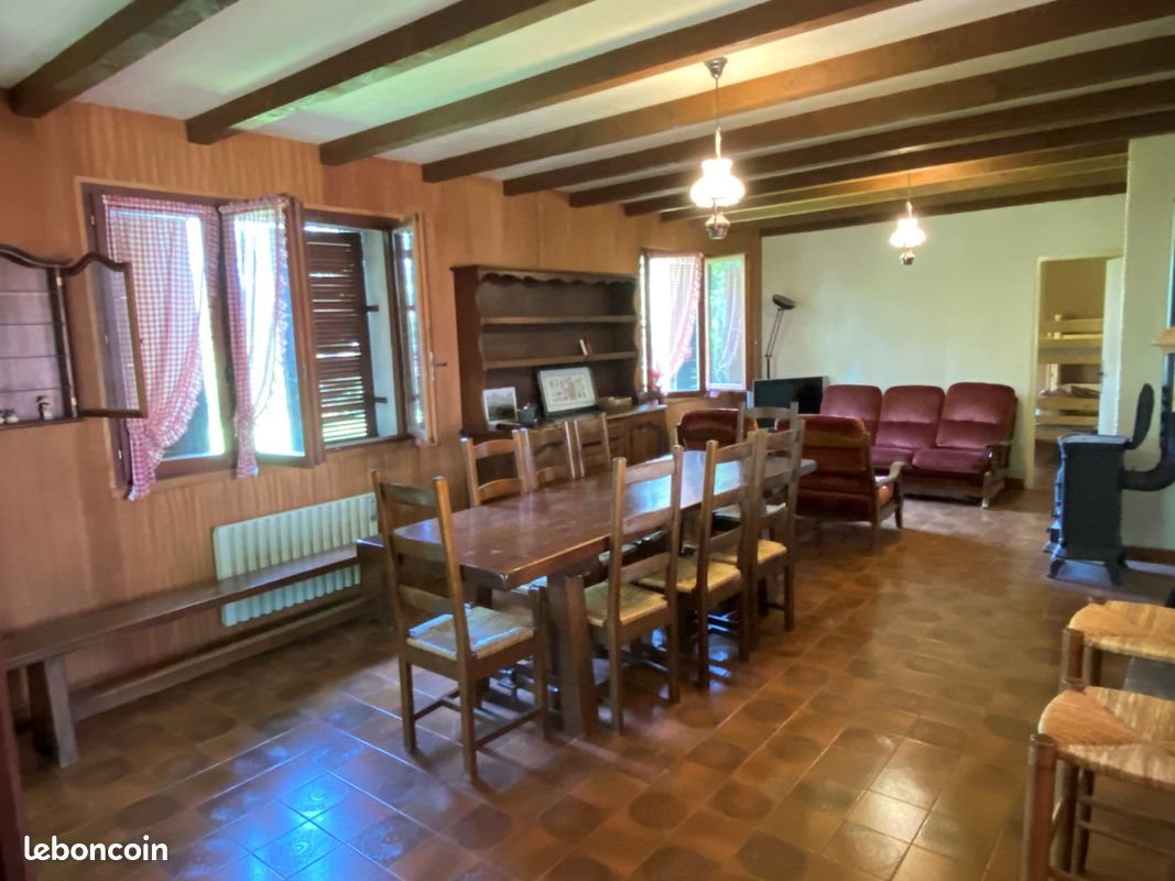 Maison à vendre, 70m², Pont-de-Poitte