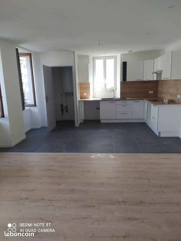 Appartement à louer, 103m², Saint-Pierre-en-Faucigny