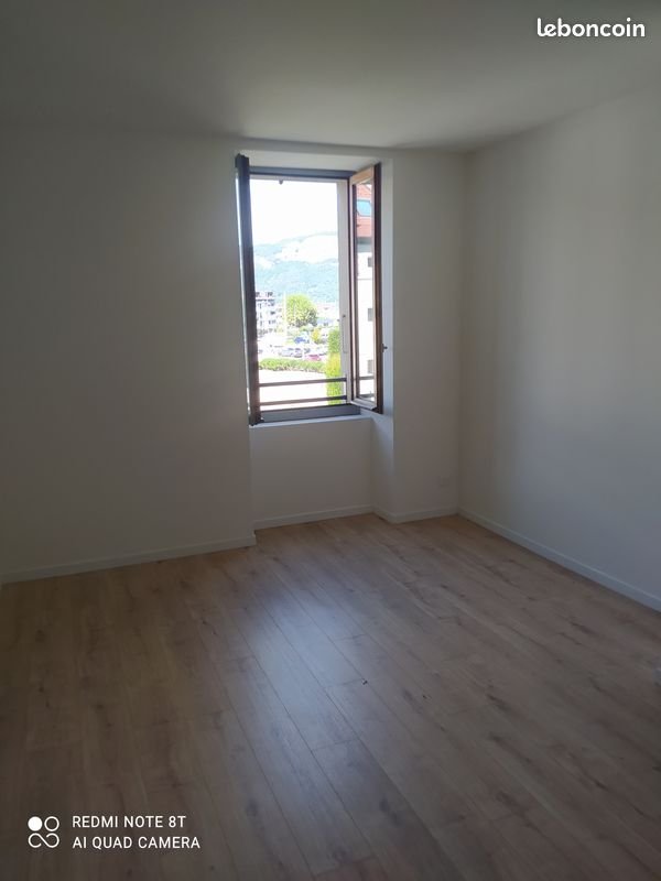 Appartement à louer, 103m², Saint-Pierre-en-Faucigny