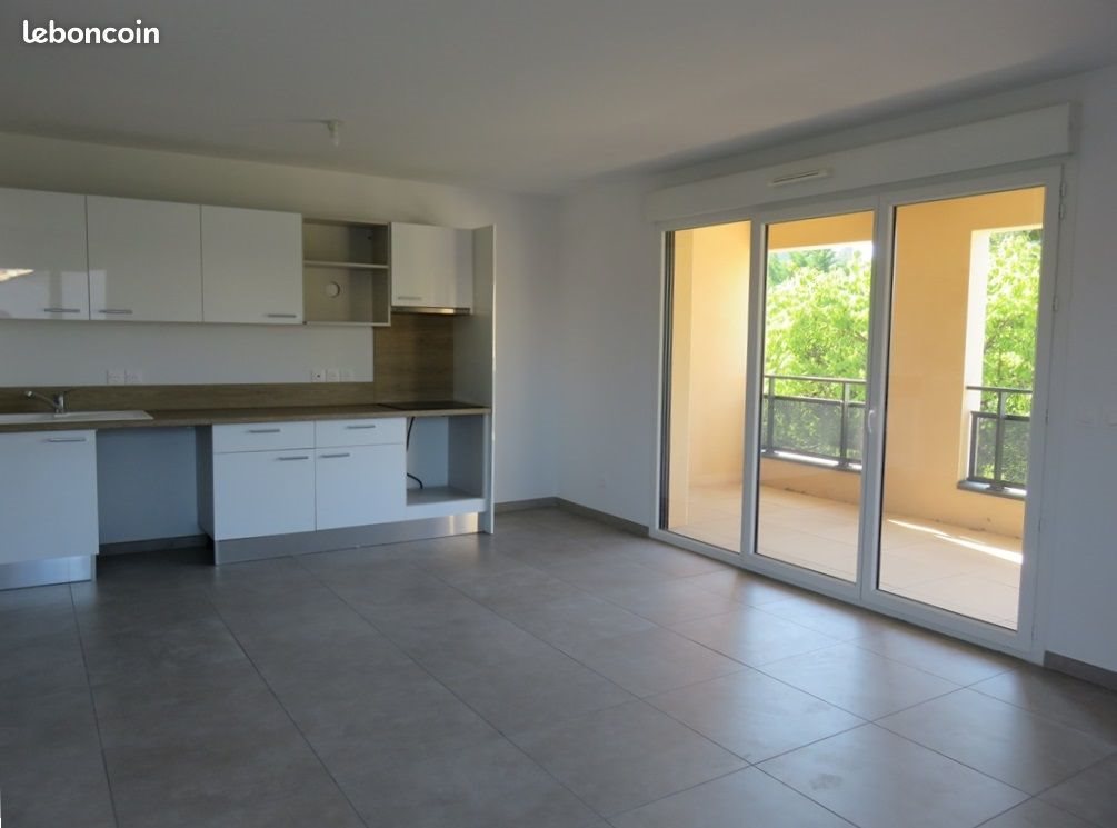 Appartement à louer, 82m², Bourgoin-Jallieu