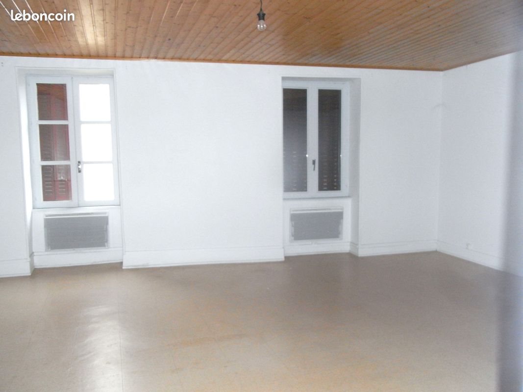 Appartement à louer, 47m², Louhans