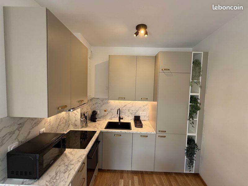 Appartement à louer, 43m², Reims