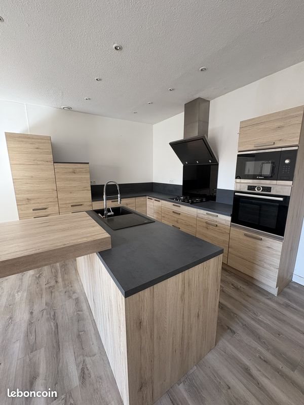Appartement à vendre, 137m², Gerzat