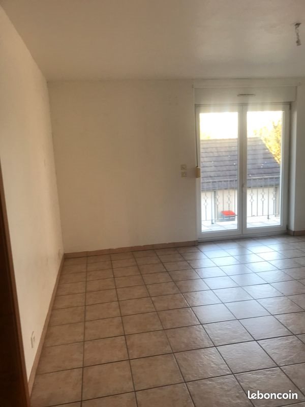 Appartement à louer, 70m², Neufgrange