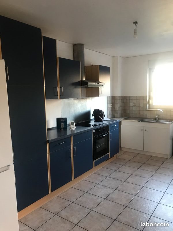 Appartement à louer, 70m², Neufgrange