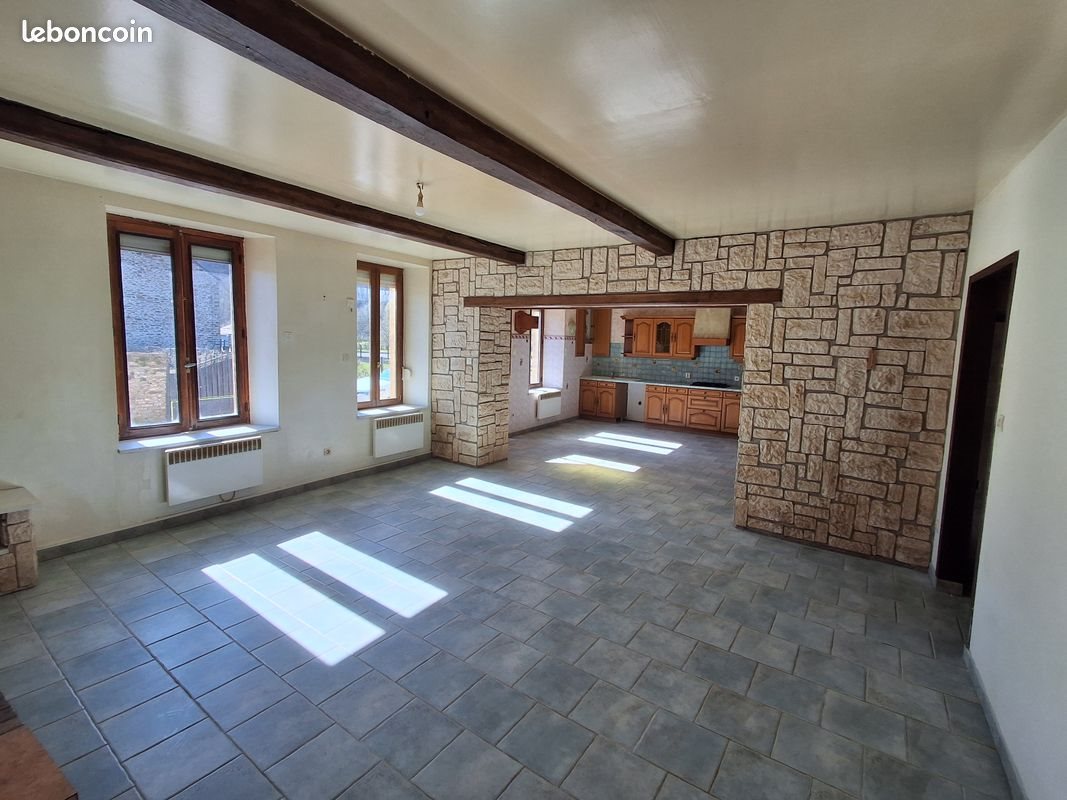 Maison à vendre, 135m², Tournavaux