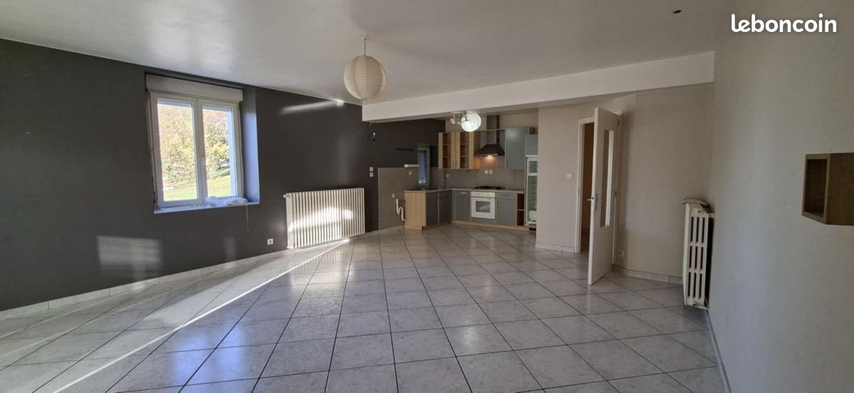 Appartement à louer, 85m², Chaffois