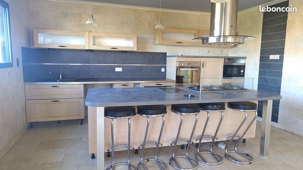 Maison à louer, 174m², Beauregard-l'Evêque