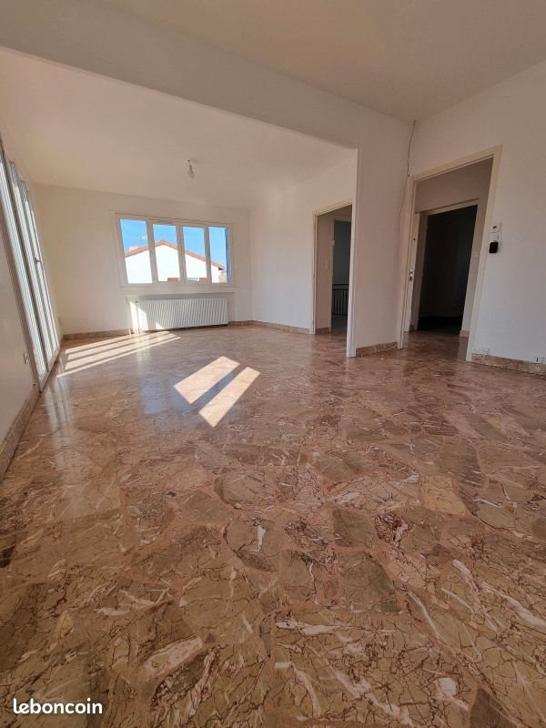 Appartement à louer, 90m², Guilherand-Granges