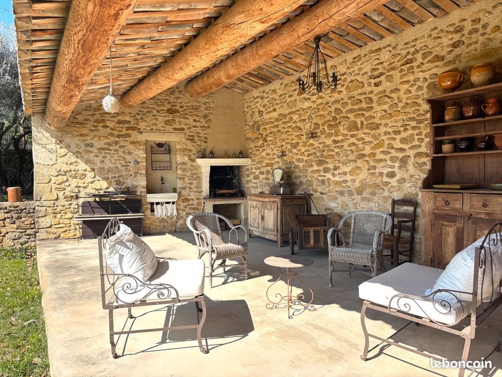 Maison à vendre, 237m², Uchaux