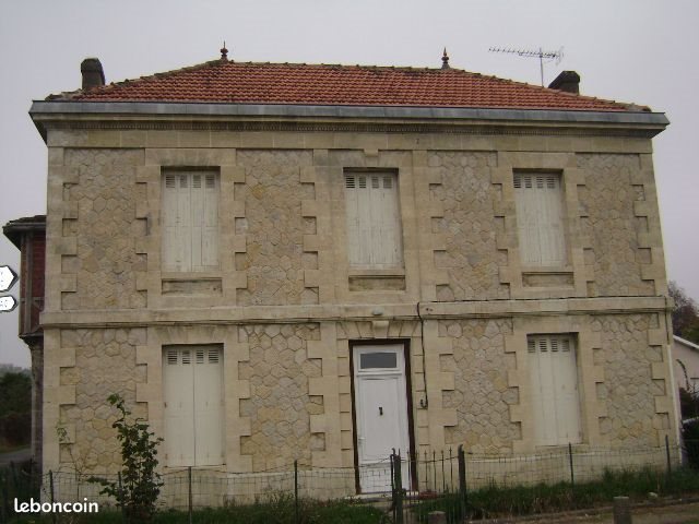 Maison à louer, 140m², Rions