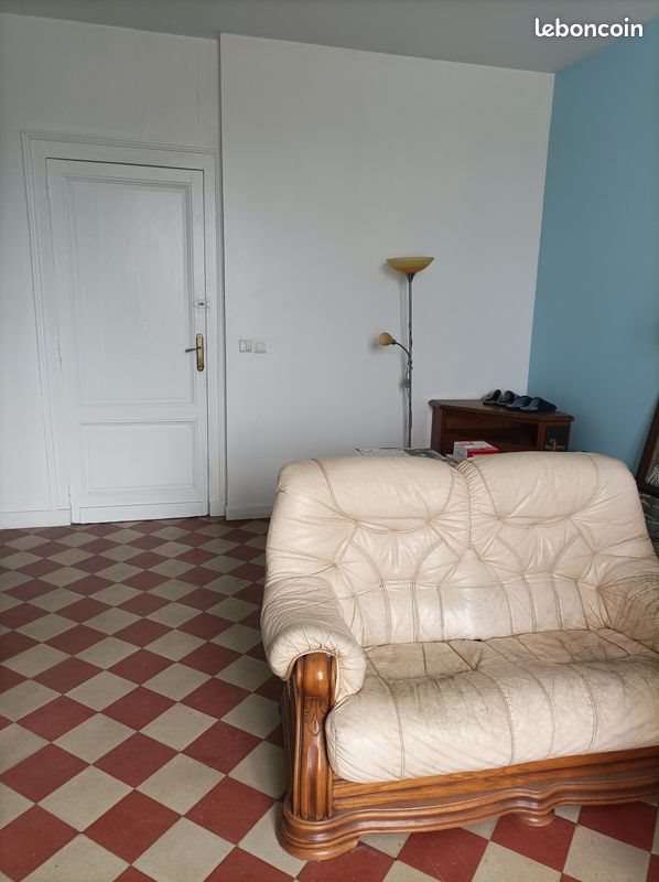 Maison à louer, 140m², Rions