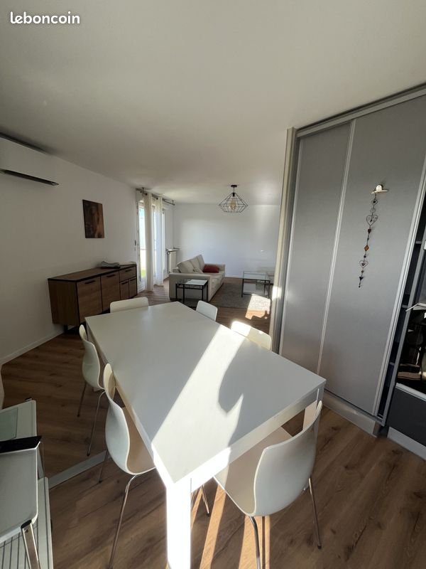 Appartement à louer, 82m², Villeurbanne