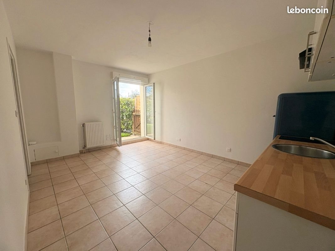 Appartement à louer, 45m², Pontault-Combault