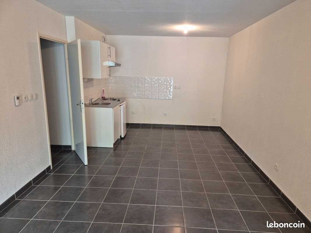 Appartement à louer, 43m², Cornebarrieu