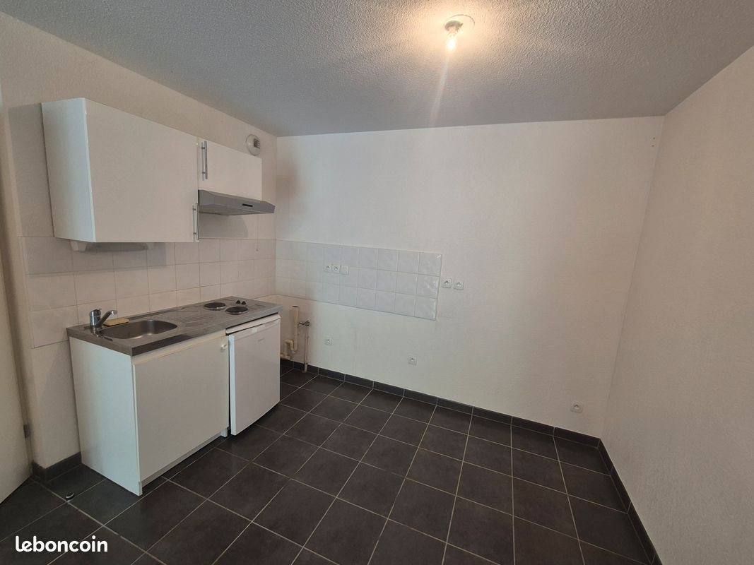 Appartement à louer, 43m², Cornebarrieu