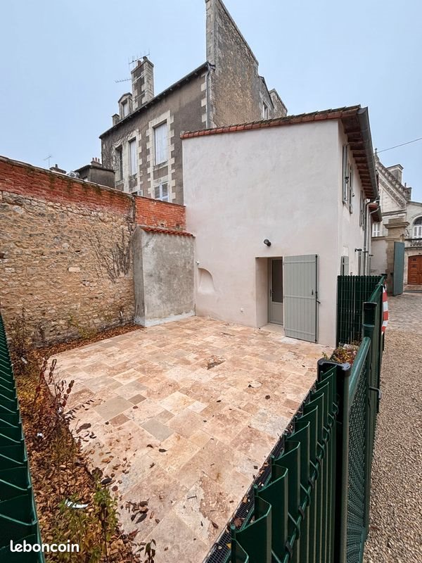 Maison à louer, 104m², Poitiers
