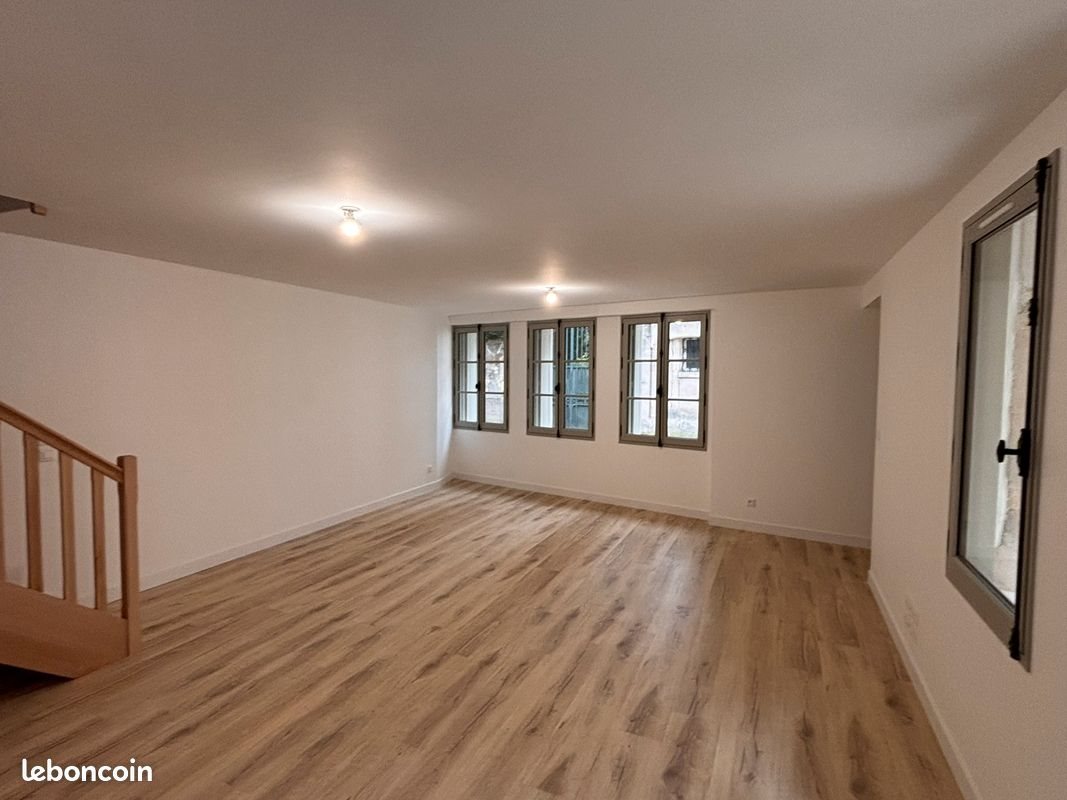 Maison à louer, 104m², Poitiers