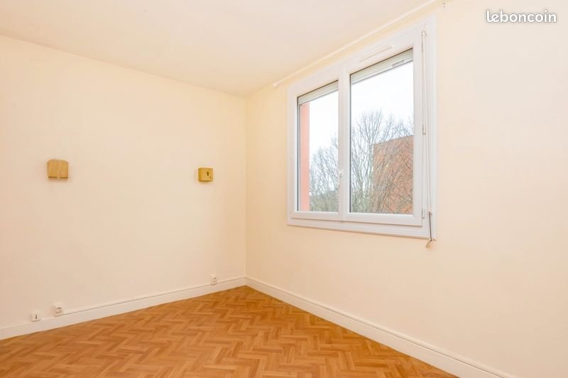 Appartement à louer, 76m², Albi