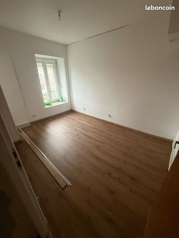 Appartement à louer, 40m², Trélon