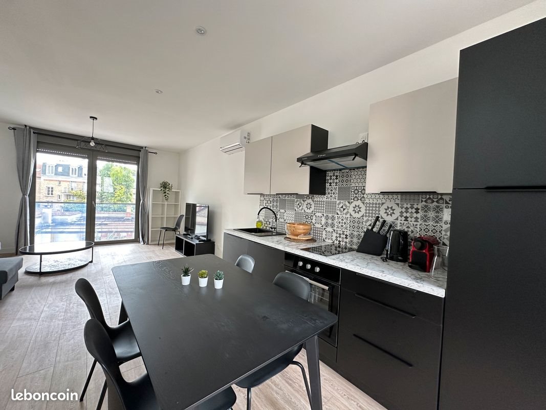 Maison à louer, 90m², Reims