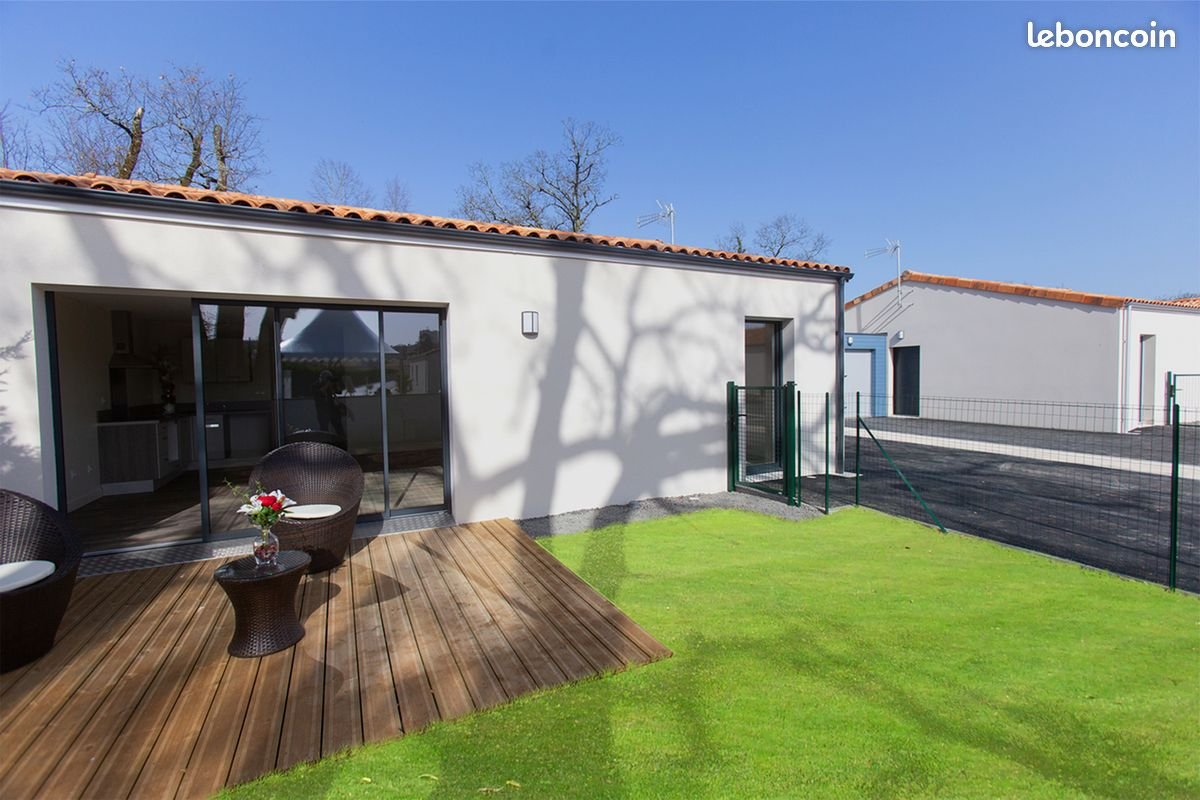Maison à louer, 90m², Saint-Julien-de-l'Escap