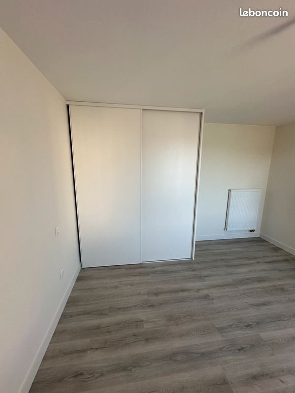 Maison à louer, 90m², Saint-Julien-de-l'Escap