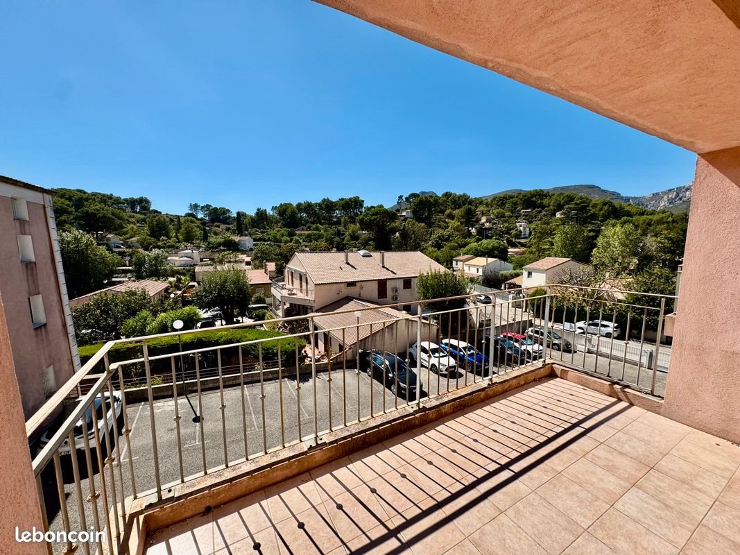 Appartement à louer, 56m², Roquevaire