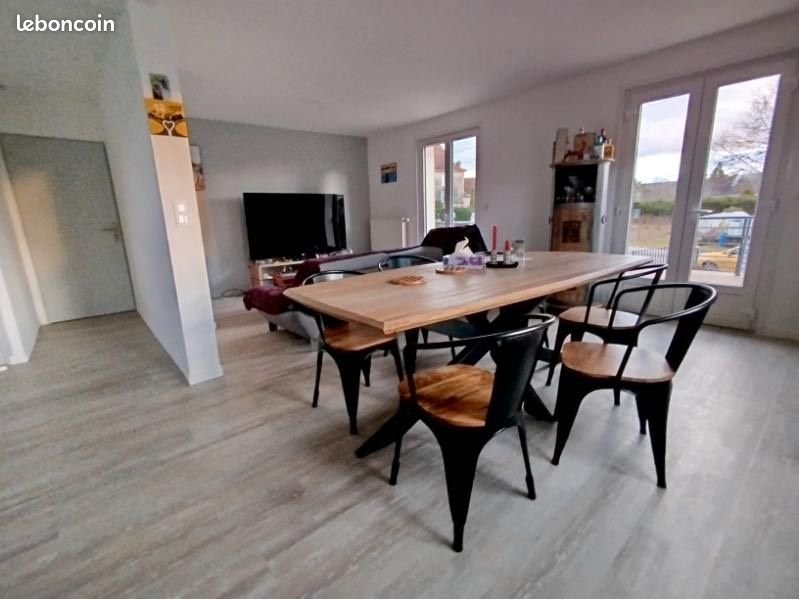 Maison à vendre, 143m², Aydoilles