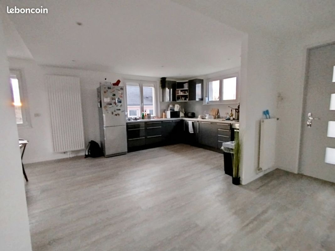 Maison à vendre, 143m², Aydoilles