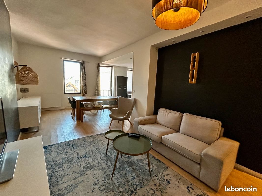 Appartement à louer, 65m², Annecy