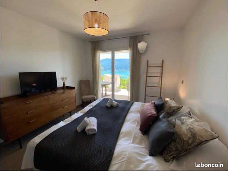 Appartement à louer, 79m², Veyrier-du-Lac