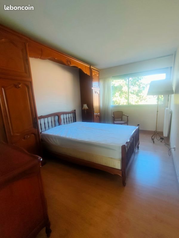 Appartement à louer, 69m², Vallauris