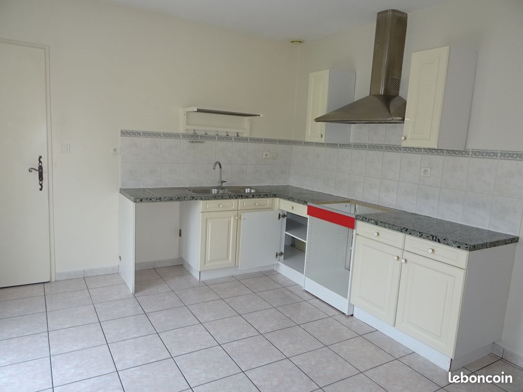 Maison à louer, 120m², Morlaàs