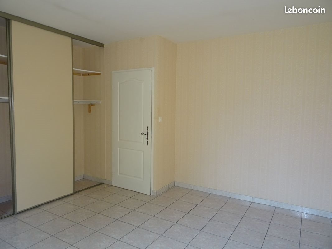 Maison à louer, 120m², Morlaàs