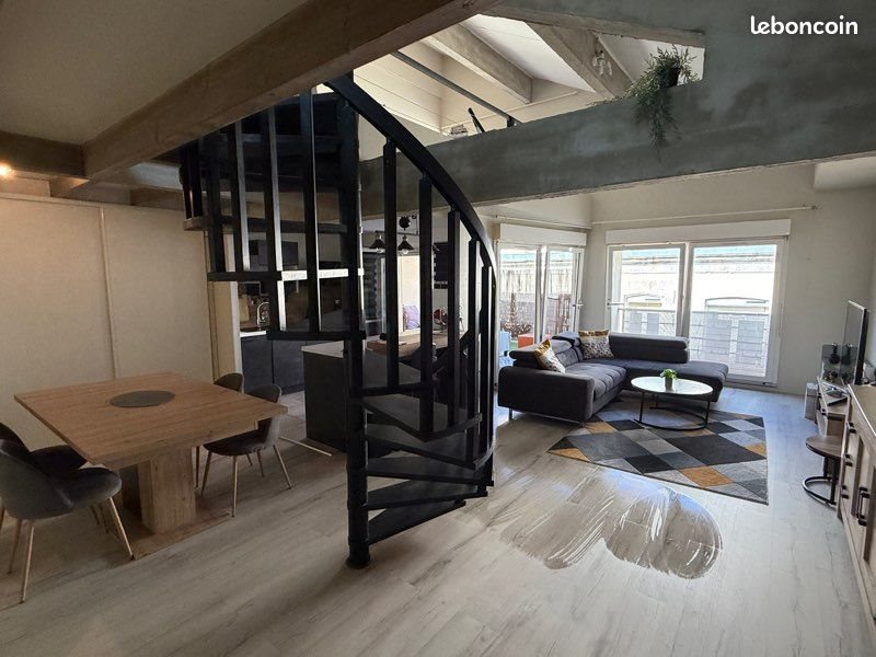Appartement à louer, 93m², Angoulême