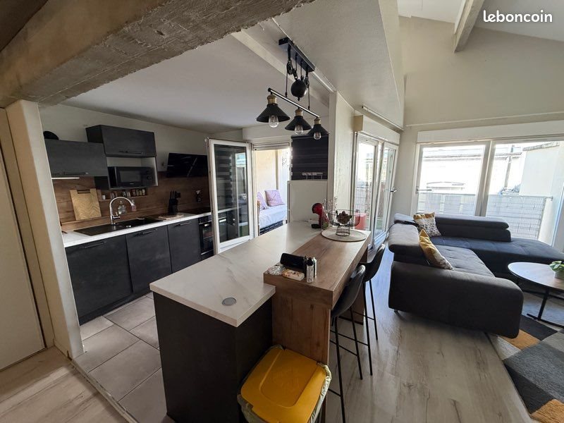 Appartement à louer, 93m², Angoulême