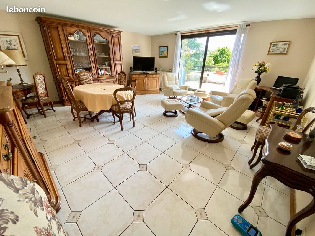 Appartement à vendre, 99m², Dijon