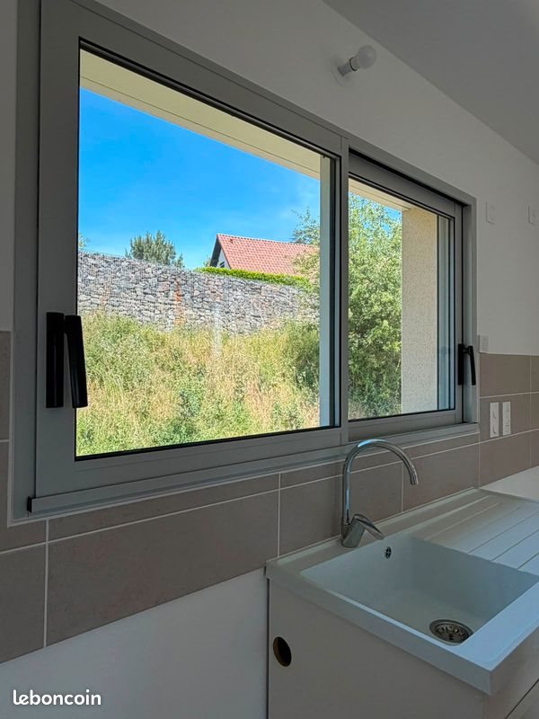 Appartement à louer, 84m², Maurs