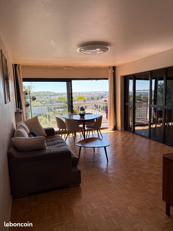 Appartement à vendre, 95m², Bron