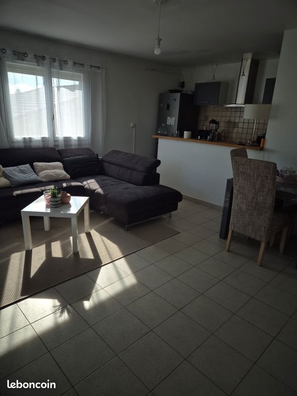 Appartement à louer, 63m², Saint-Just