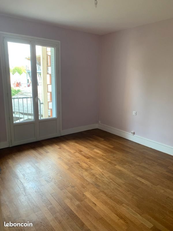 Appartement à louer, 56m², Moulins