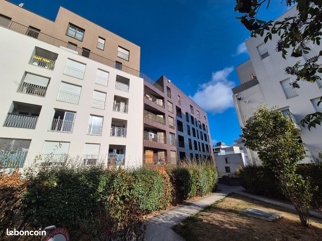 Appartement à louer, 33m², Romainville